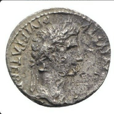 Roman Empire. Augustus (27 BC-AD 14). AR Denarius,  Lugdunum, 2 a.C.-4 d.C.