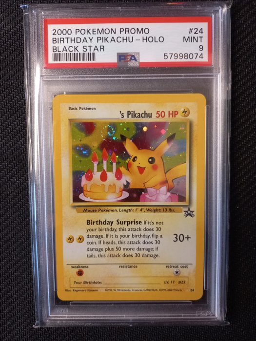 The Pokémon Company - Graded Card Birthday Pikachu Graded PSA 9 - 2000