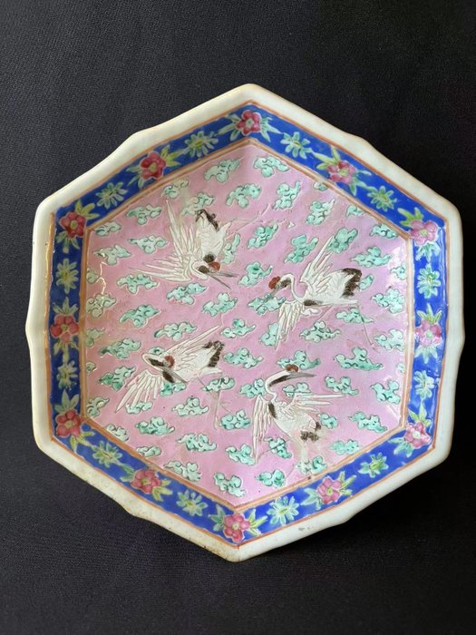 Ciotola con stelo - Famille rose - Porcellana - Gru - Cina - XIX secolo