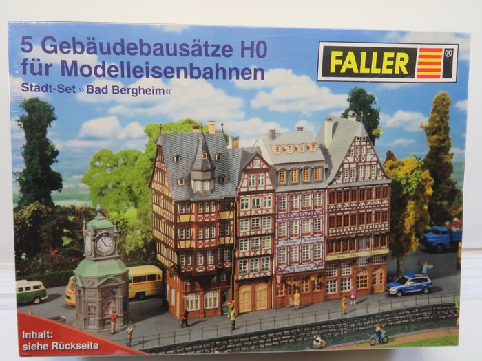 Faller H0 - Landschap - City Set Bergheim met 5 bouwpakketten herenhuizen