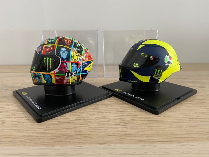 Spark - 1:5 - Valentino Rossi Special Edition Helmet Pack 2010 - 2018