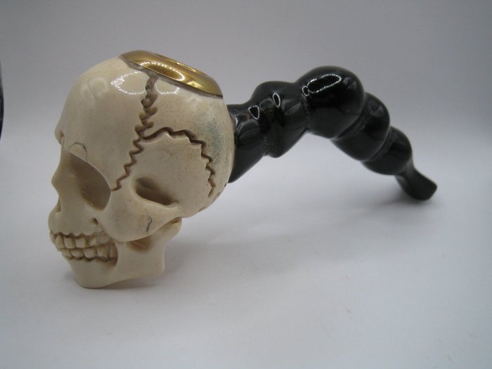 Preview of the first image of Whistle Carved Skull - Deer antler, buffalo horn - Early 20th century.