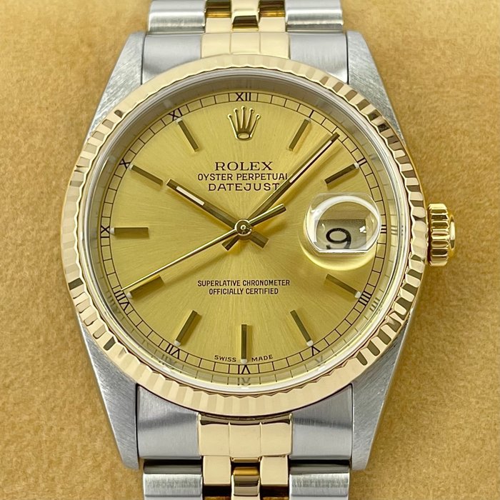 Rolex - Oyster Perpetual Datejust - Ref. 16233 - Unisex - 2000