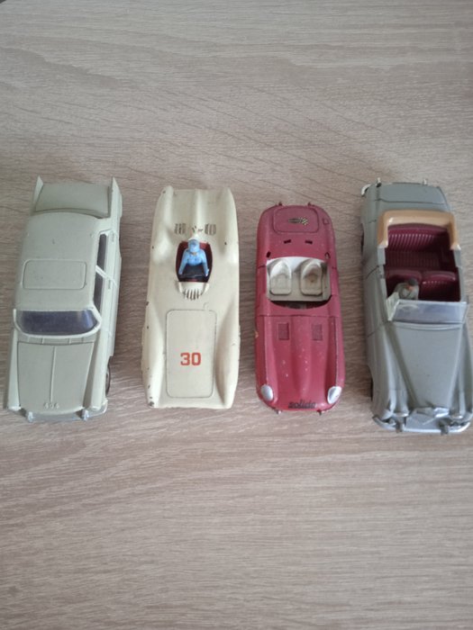 Dinky Toys - 1:43 - Bentley S 2, Jaguar E, Mercedes Benz Sport 30, Peugeot 404