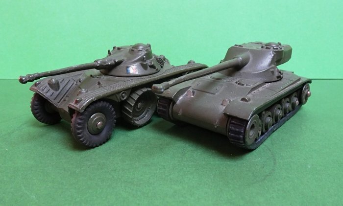 Dinky Toys - 1:48 - EBR Panhard, Char AMX
