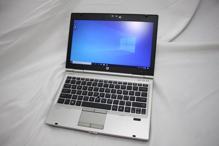 HP EliteBook 2560p - Intel Core i5 2,6 Ghz, 6 GB DDR3 RAM, 320 GB HDD, Windows 10 - con caricabatteria