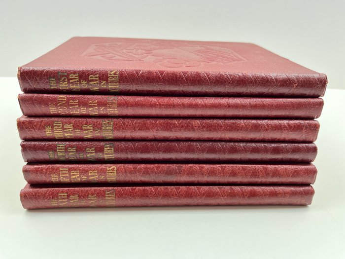 Odhams Press - A full set (6 volumes) of "The War in Pictures" in amazing condition! - 1946