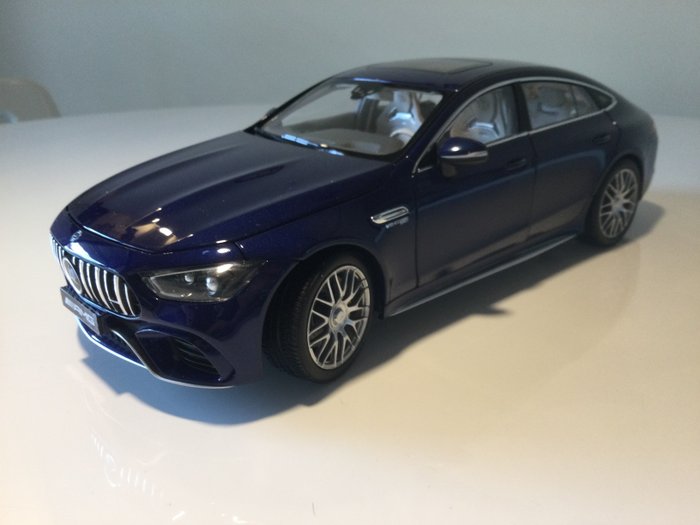 Norev - 1:18 - Mercedes Benz AMG - GT 63S 4Matic