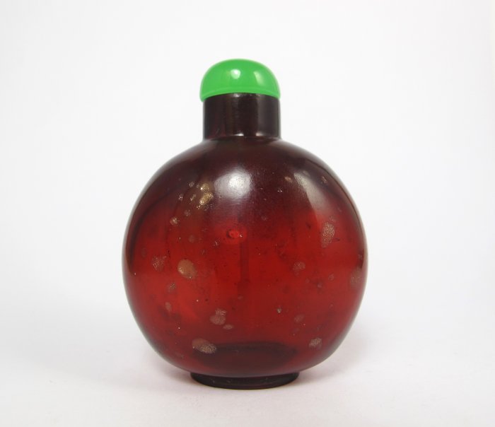 Botella de rapé - Vidrio Pekín - Manchas que imitan la aventurina - China - Principios del siglo XX