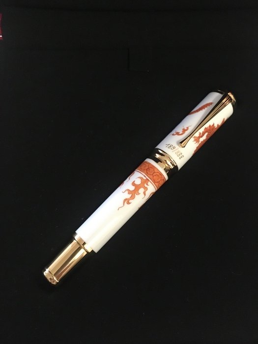 Montblanc - Year of the Golden Dragon, Meissen Porcelain, Limited Edition - Fountain pen