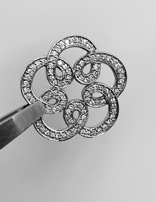 Preview of the first image of Tous - 18 kt. Gold - Pendant - 0.54 ct - Diamonds.