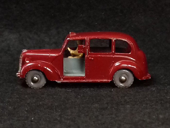 Matchbox - 1:64 - Ref. 17 - Austin Metropolitan Taxi - by Lesney Ltd - grijze kunststof wielen