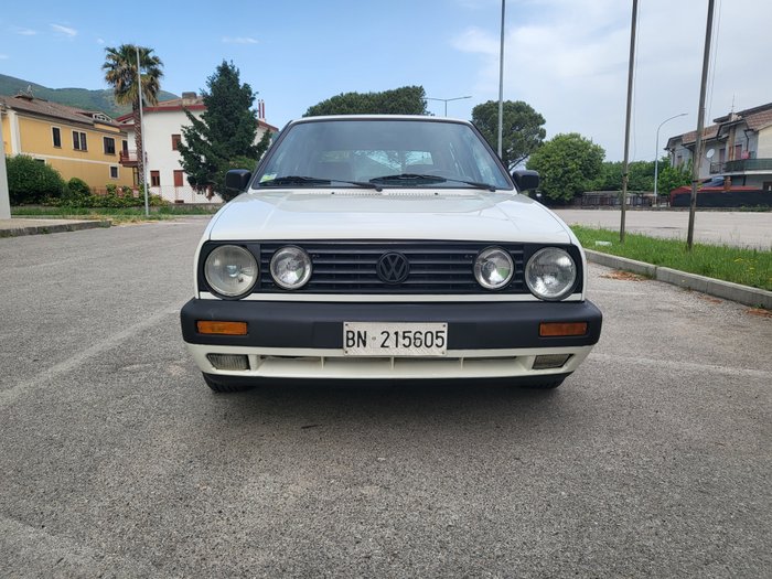 Volkswagen - Golf - 1989