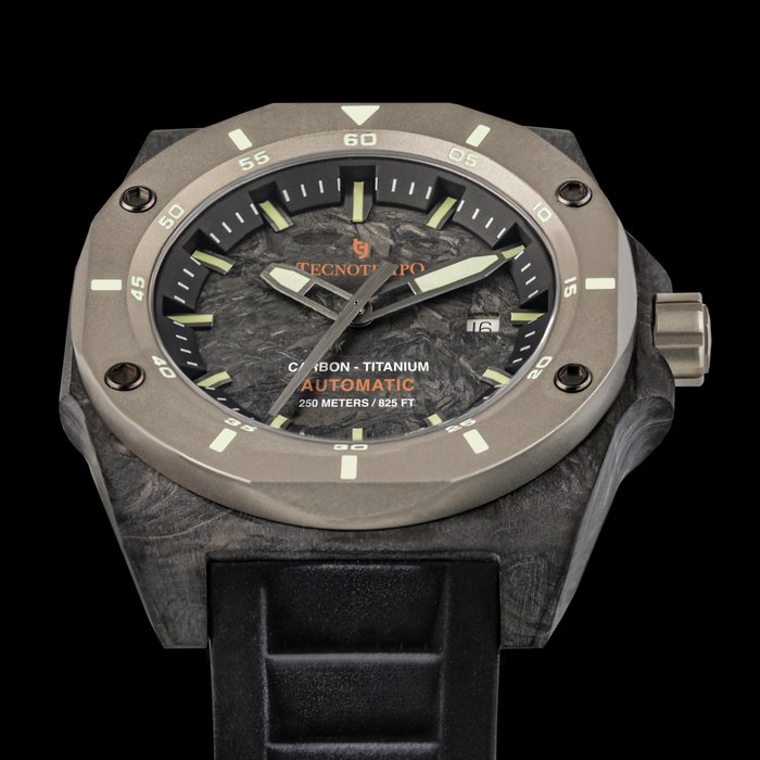 Tecnotempo® - Forged Carbon & Titanium 250M - Swiss Automatic Movt -  TT.250.ACTC - 男士 - 2011至今