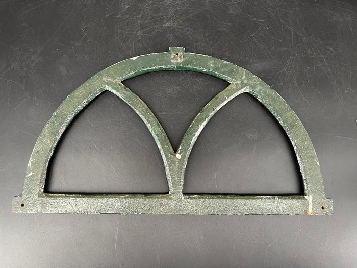 Image 2 of Authentic Dutch farmhouse stable window - Iron (cast) - Early 20th century