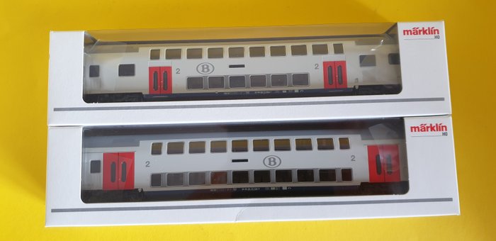 Märklin H0 - 43573-01/02 - Personvagn för modelltåg (2) - 2:a klass dubbeldäckare och en 2:a klass dubbeldäckare - SNCB NMBS