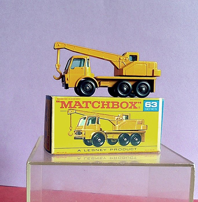 Matchbox - 1:85 - Dodge Crane Truck giallo - nr 63 met originele doos uit 1968