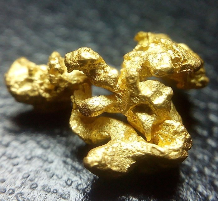 Meraviglioso oro cristallo naturale australiano Pepita - 0.53 g