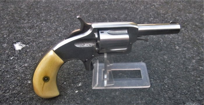 United States - 1869 - Harrington en Richardson - Victor no 3 - Rimfire - Revolver - 32rf