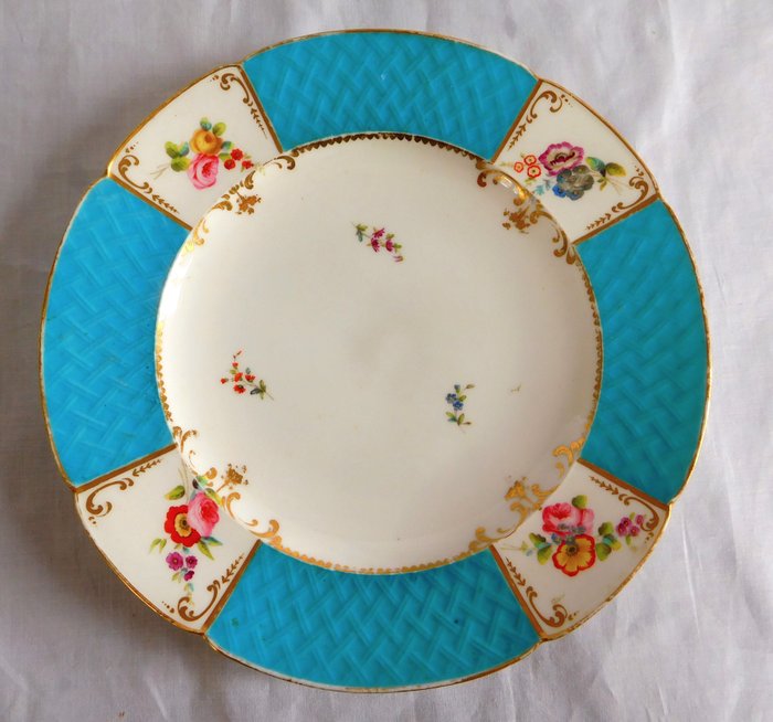 Porcelaine de Paris - Porseleinen bord met turkooisblauwe decoratie verfraaid met fijn goud - Porselein