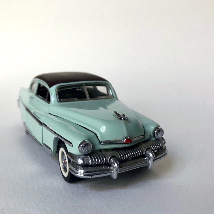 Franklin Mint - 1:43 - Mercury Monterey 1951