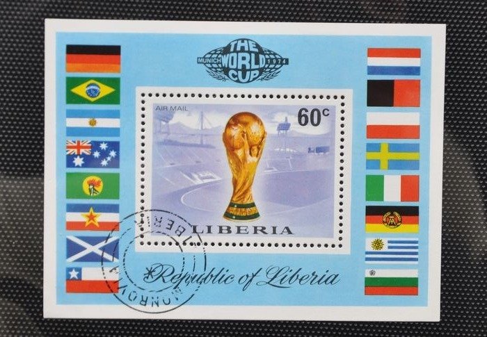 Welt 1919/1999 - World mixed postage stamps - Germany-Cuba-Tanzania-Spain