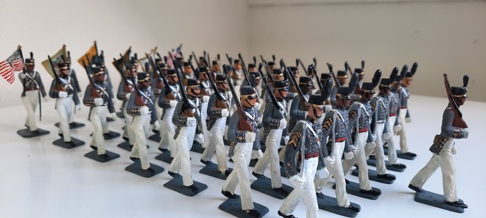 Marx Recast - Minifigure - Statuetta West Point Cadets (US Army) - Set of 43 hand-painted figures - 1990-1999 - Hong Kong