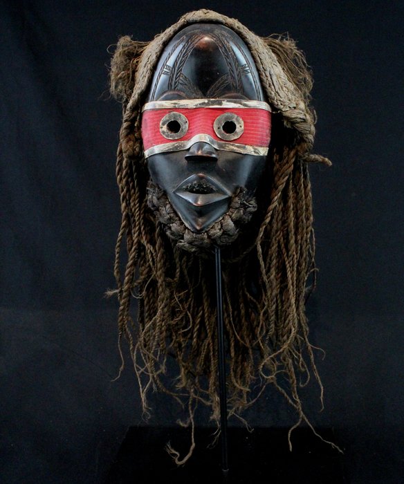 Incredibile maschera da cantante senza riserva - Legno - Zakpeï - Dan - Costa d’Avorio 