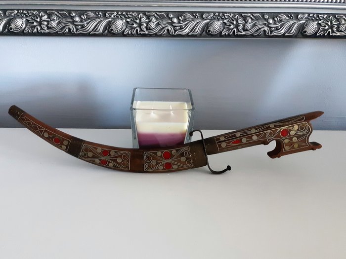 Turkey - 20th century - Very beautiful and exotic Turkish kinjal(short sword) Puginal. - Short Sword