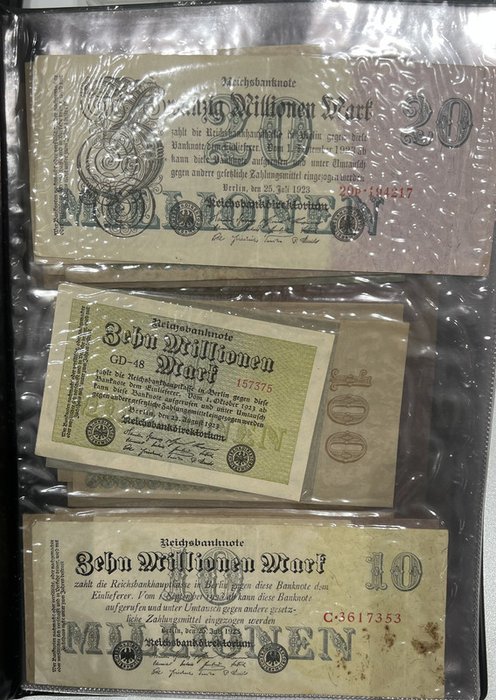 World - 64 banknotes - Various dates