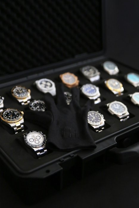 Onverwoestbare horlogekoffer voor 18 horloges – Originele Elbrus uurwerken ‘Timepiece Valet 18’