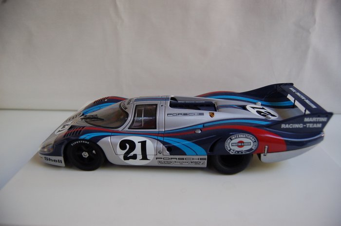 Autoart - 1:18 - Porsche 917K-LH #21 Psychedelic Martini & Rossi Racing Team  pour les 24 heures du Mans 1971