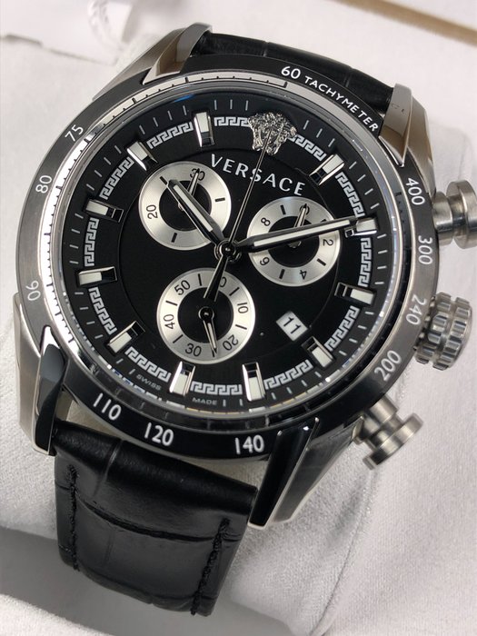 Preview of the first image of Versace - Chronograph - VE2I00121 - Men - 2011-present.