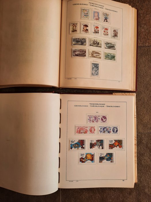 Czechoslovakia 1945/1985 - Used collection in 2 Schaubek volumes