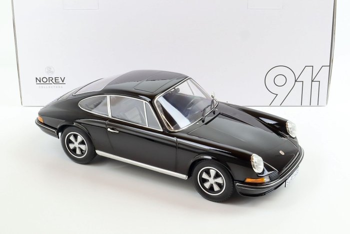 Image 3 of Norev - 1:12 - Porsche 911 S 1972 - Limited Edition of 1,000 pcs. (individually numbered)