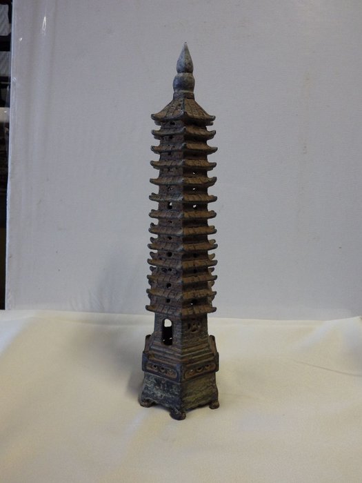 Pagoda - Bronzo - Cina - XX secolo