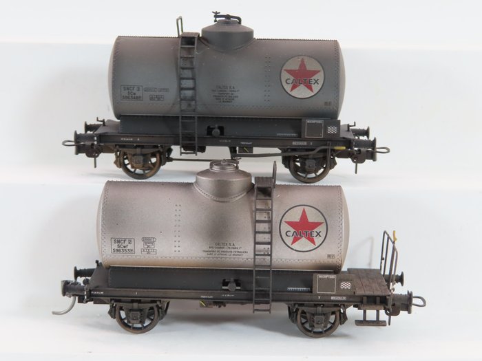 REE Models H0 - WB-097 - Freight wagon set - Set with two Tank Wagons - SNCF