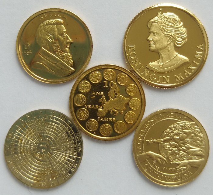 Welt. Lot van Medaille en Penningen (5 gouden munten) 2000/2010