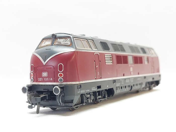 Fleischmann H0 - 1384 - Diesellokomotive - BR 221 131-6 - DB