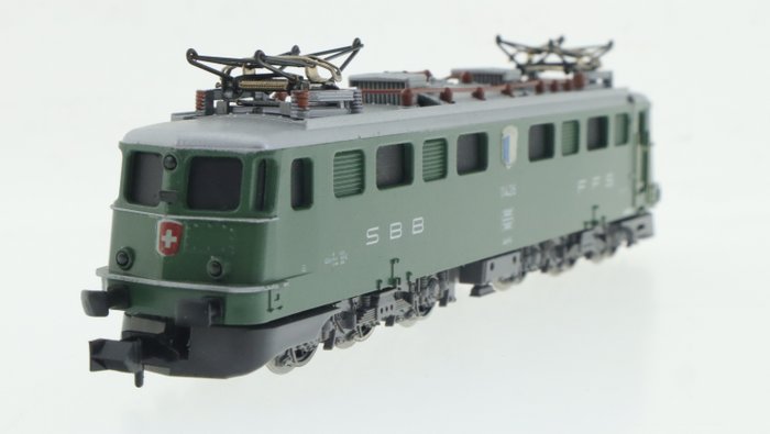 Trix N - 2936 - Elektrische locomotief - Ae 6/6 II "Luzern" - SBB-CFF