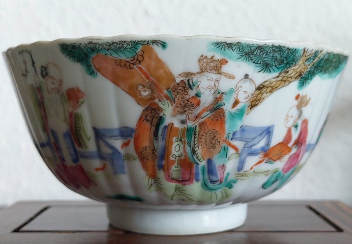 Ciotola (1) - Porcellana - Chinesische Figurenschale 19. Jahrhundert - Cina - XIX secolo