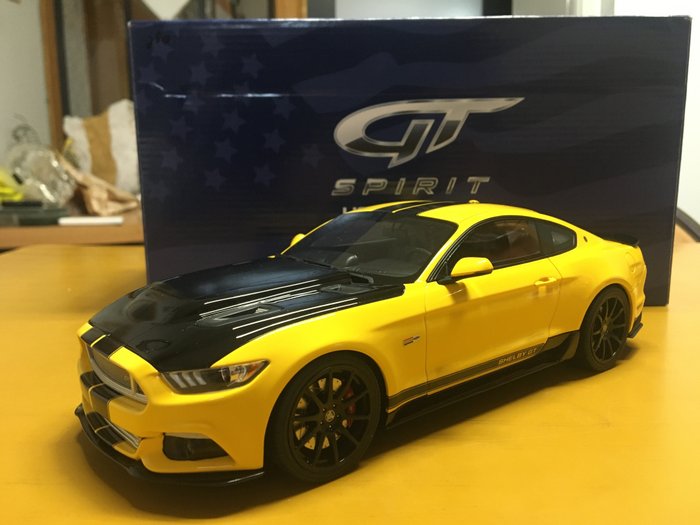 GT Spirit - 1:18 - Ford Mustang - geel/zwart