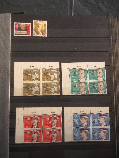 Monde - dont Suisse , collection de timbres, Pas de réserve
