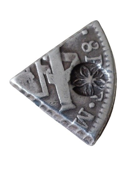 Curaçao (Dutch Caribbean). Brits Bestuur. Zilveren driekantje van 3 reaal zonder jaartal (ca. 1815) met vijfbladig rozet