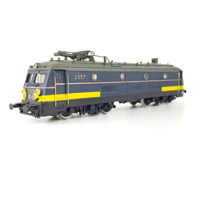 Dacker H0 - Electric locomotive - Series 2557 based on kit - NMBS
