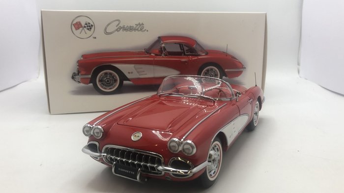 Autoart Millennium - 1:18 - Autoart Chevrolet Corvette 1959 1/18 - Limited series of 6000 pieces