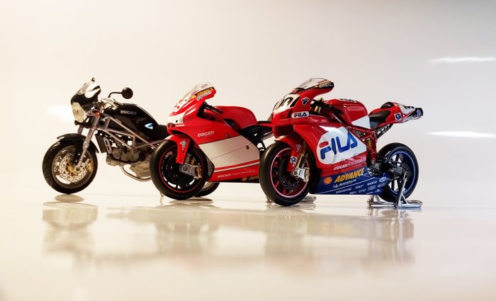 Ducati tribute - 1:12 - Ducati 999 / Desmodedici / Monster S4