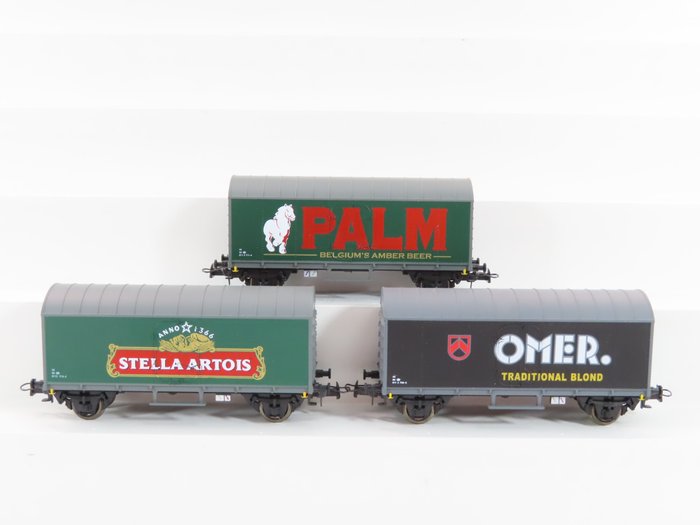 B-Models H0 - 44155.811/44155.813/44155.807 - Freight carriage - 3 Closed carriages beer carriages - SNCB NMBS