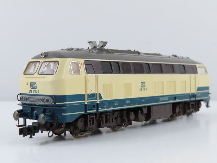 Fleischmann H0 - 6 4933 - Diesel-hydraulic locomotive - BR 218 with cleaning mechanism - DB