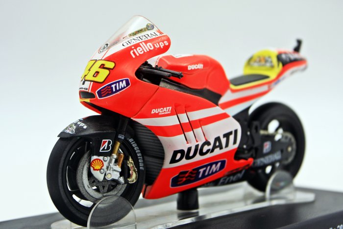 Newsstand edition - 1:18 - Ducati Desmosedici GP11.1 / Valentino Rossi (Mugello2011)